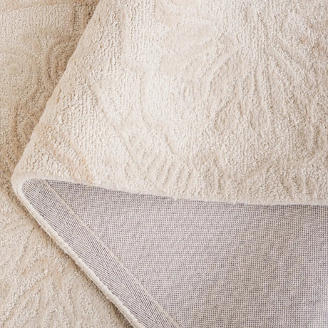Safavieh Abstract 4'-0" x 6'-0" Rug in Beige / Ivory