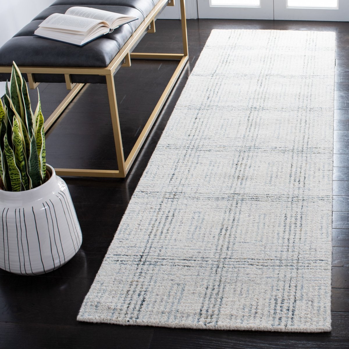 Safavieh Abstract Abt657A Ivory/Gold Rugs.