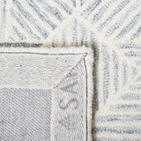 Safavieh Abstract Abt763F Grey/Ivory Rug.
