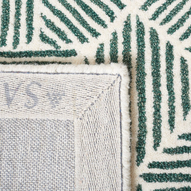 Safavieh Abstract Abt763W Dark Green/Ivory Rug.