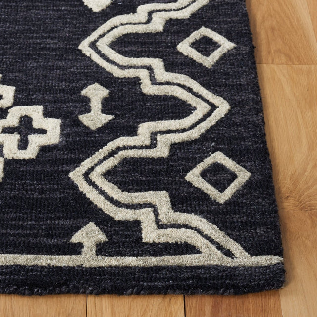 Safavieh Abstract Abt852Z Black/Ivory Rug.