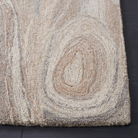 Safavieh Abstract Abt901A Beige/Grey Rug.