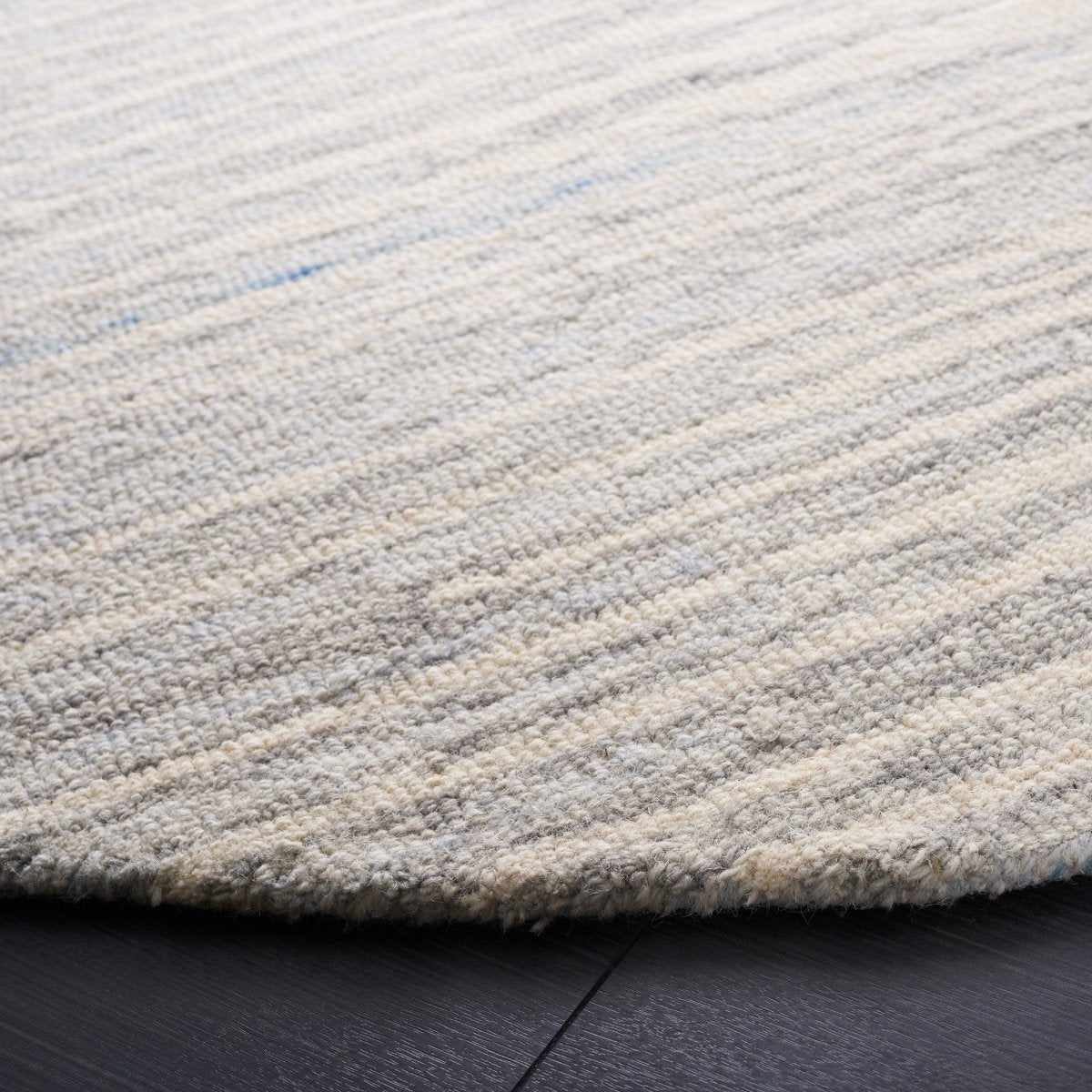 Safavieh Abstract Abt926L Ivory/Light Blue Rug.