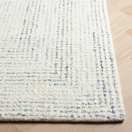 Safavieh Abstract 4'-0" x 6'-0" Rug in Ivory / Blue