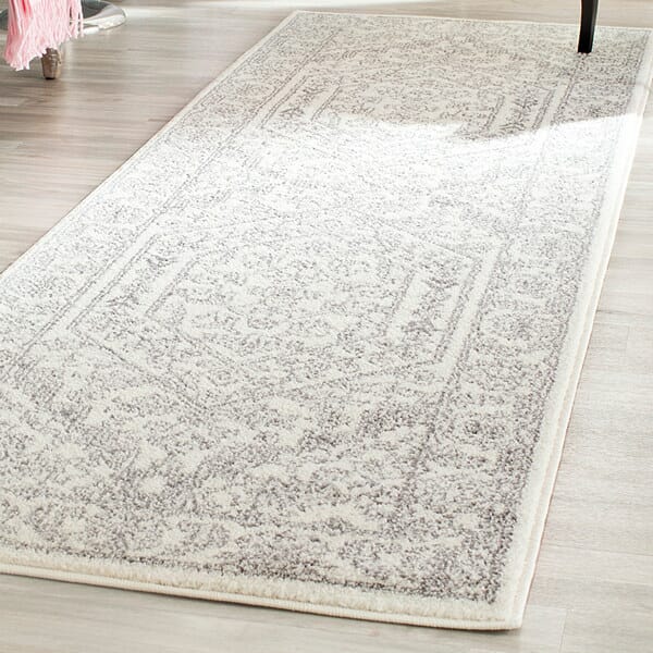 Safavieh Adirondack Adr108B Ivory/Silver Rug.