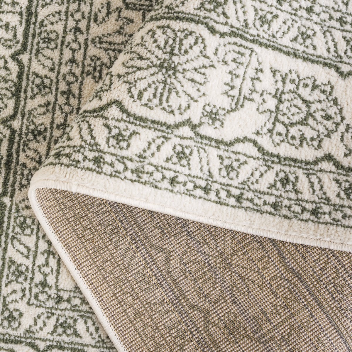 Safavieh Adirondack Adr108X Ivory/Dark Green Rug.