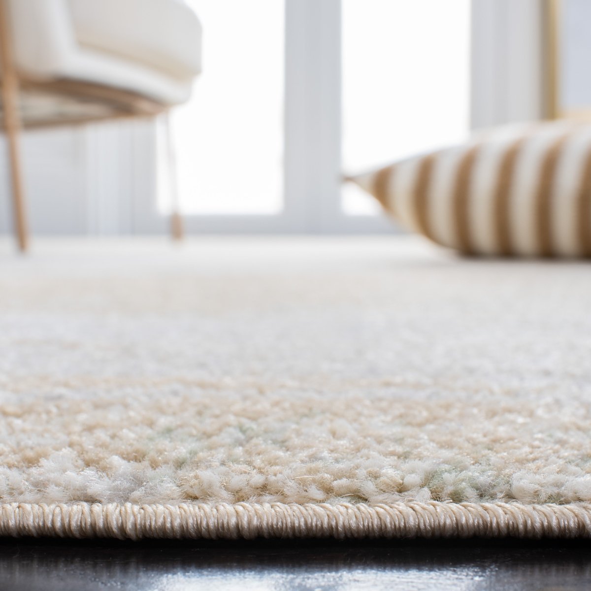 Safavieh Adirondack Adr112D Ivory/Gold Rug.