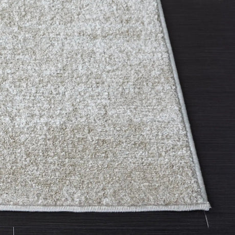 Safavieh Adirondack 5'-1" x 7'-6" Rug in Ivory / Beige