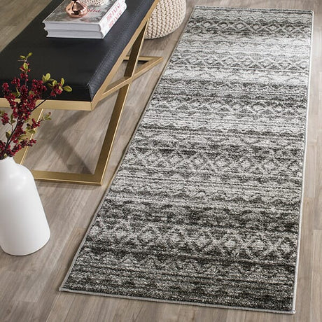 Safavieh Adirondack Adr119N Ivory / Charcoal Rugs.