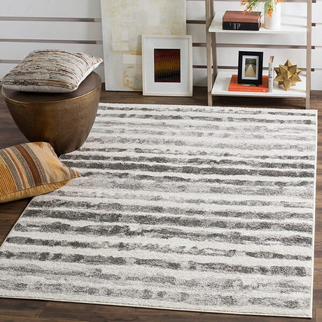 Safavieh Adirondack Adr126N Ivory / Charcoal Rugs.