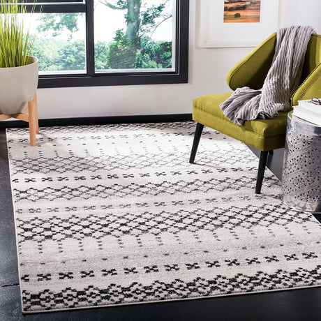 Safavieh Adirondack Adr220G Grey / Ivory Rugs.