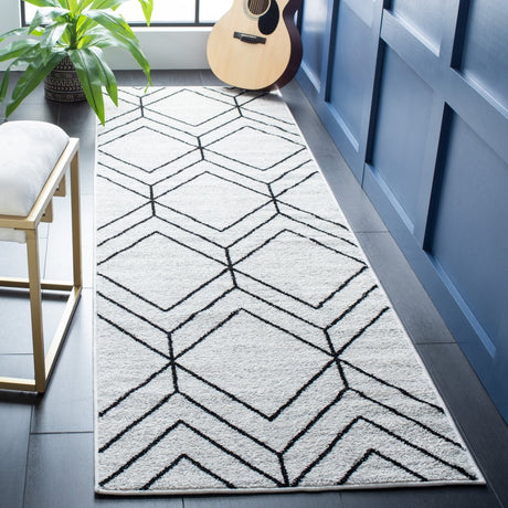 Safavieh Adirondack Adr241A Ivory/Black Rug.