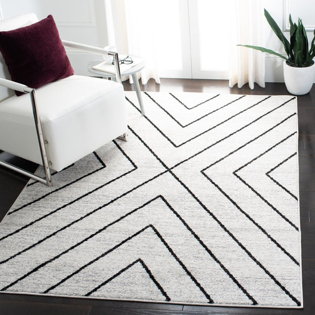 Safavieh Adirondack Adr251A Ivory/Grey Rug.