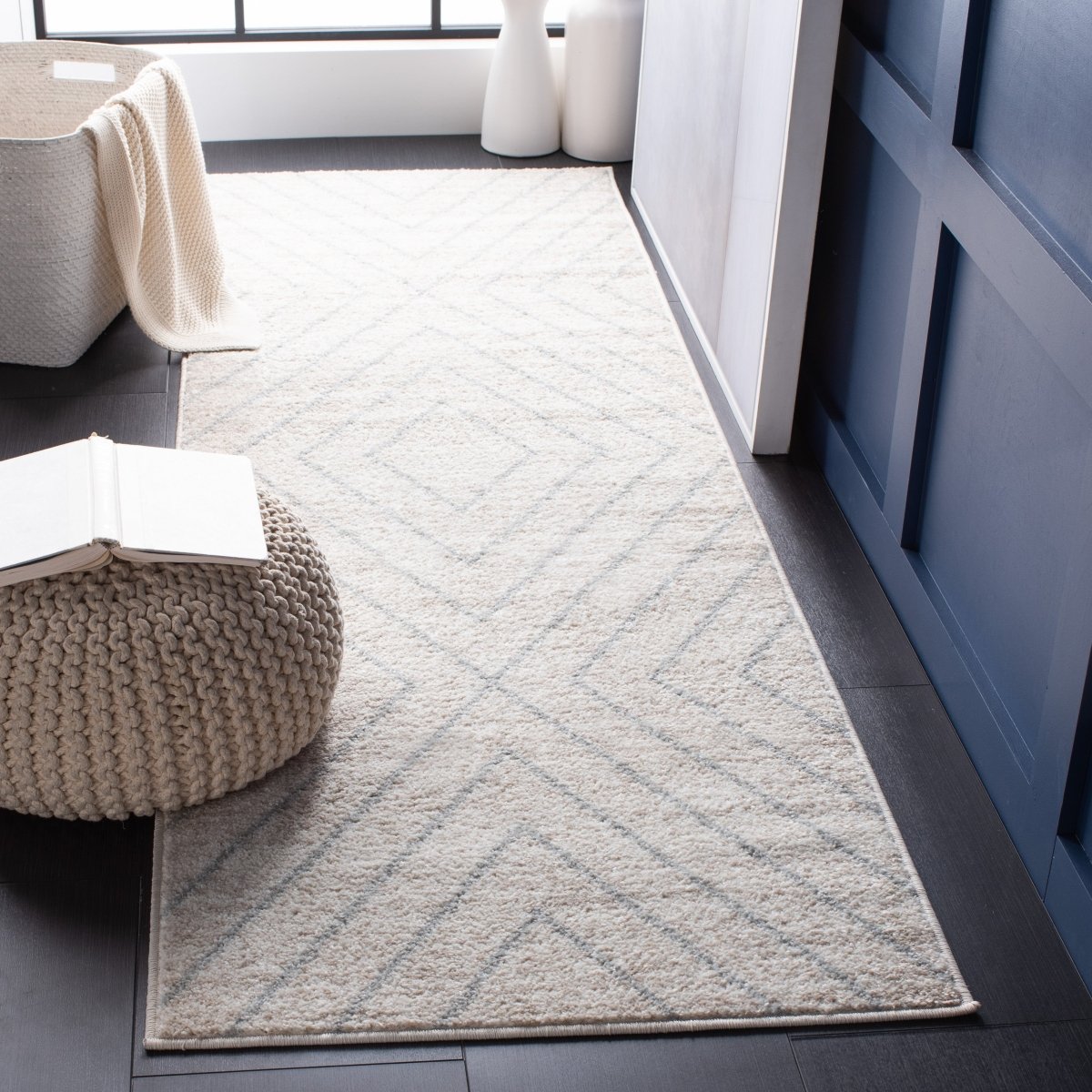 Safavieh Adirondack Adr251C Ivory/Light Grey Rugs.