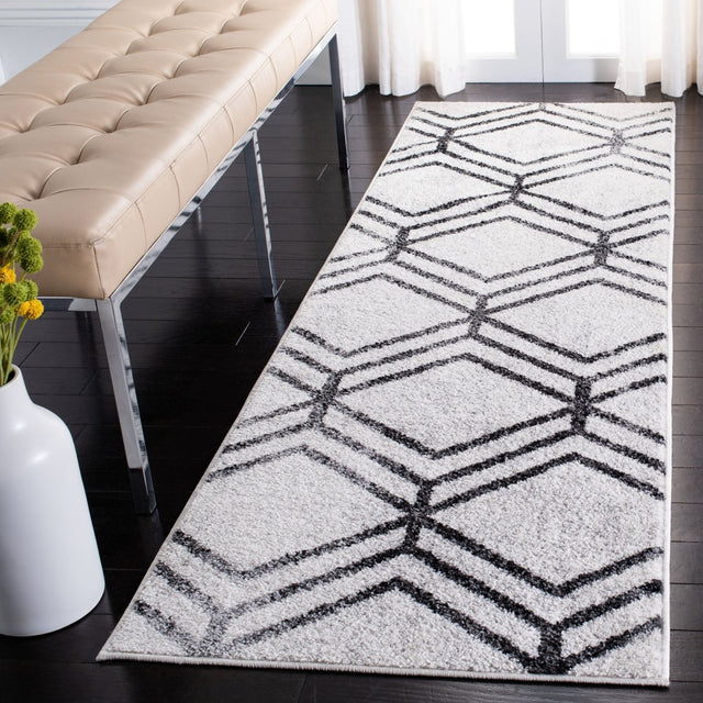 Safavieh Adirondack Adr253B Ivory/Charcoal Rug.