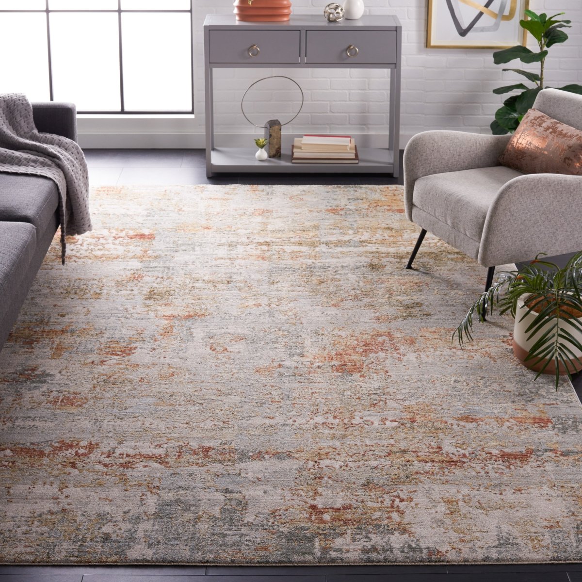 Safavieh Adrianna Adn200M Blue/Rust Rug.