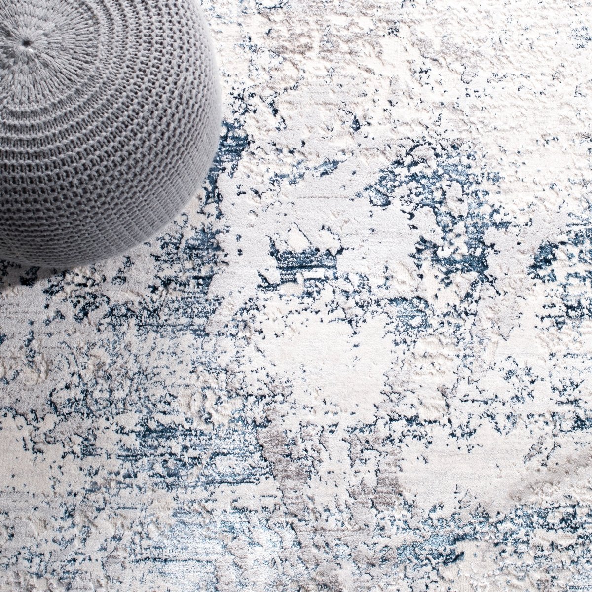Safavieh Amalfi Amf572C Cream/Navy Rugs.