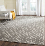 Safavieh Amherst Amt407C Grey/Ivory Rug.