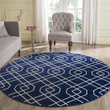 Safavieh Amherst Amt407P Navy/Beige Rug.