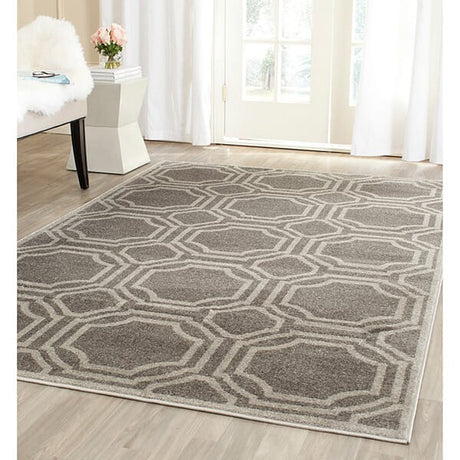Safavieh Amherst Amt411C Grey / Light Grey Rugs.