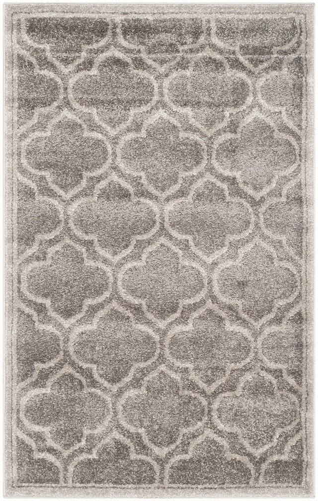 Safavieh Amherst Amt412C Grey / Light Grey Rugs.