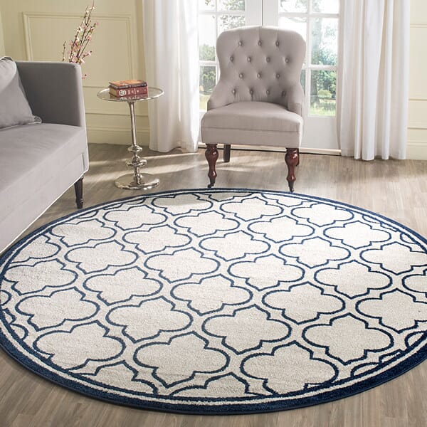 Safavieh Amherst Amt412M Ivory / Navy Rugs.