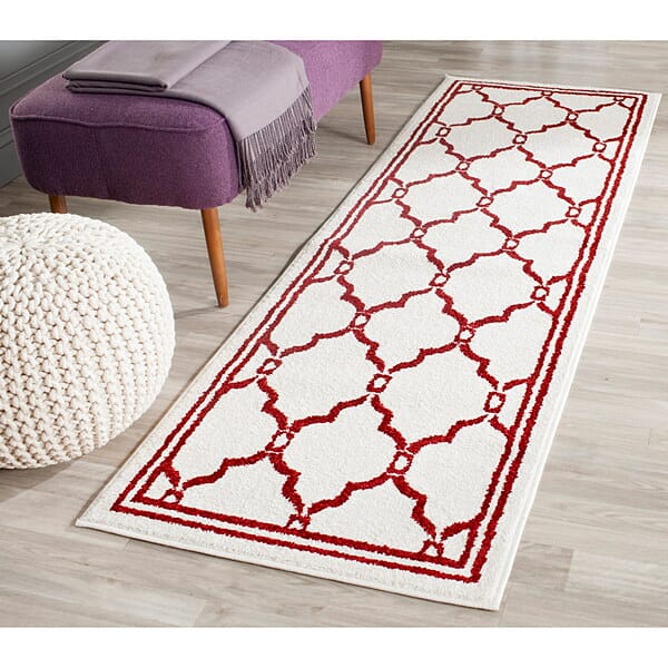 Safavieh Amherst Amt414H Ivory / Red Rugs.