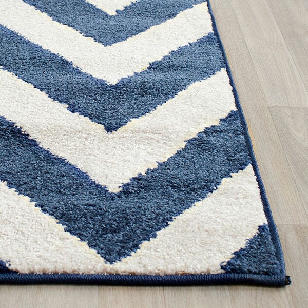 Safavieh Amherst Amt419P Navy / Beige Rugs.