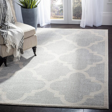 Safavieh Amherst Amt423B Light Grey / Beige Rugs.