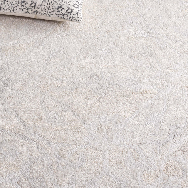Safavieh Anatolia An401A Ivory Rug.