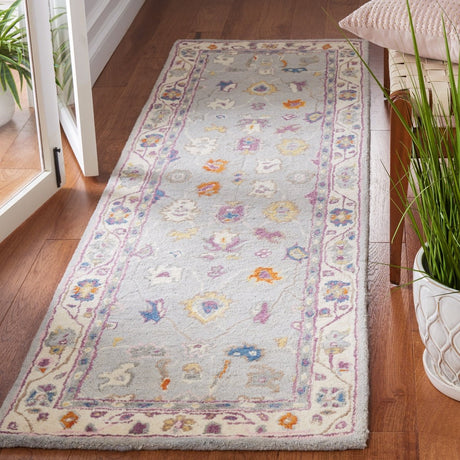 Safavieh Anatolia An513F Grey/Ivory Rug.