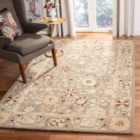 Safavieh Anatolia An559A Beige/Sage Rug.