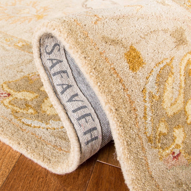 Safavieh Anatolia An559B Taupe/Beige Rug.