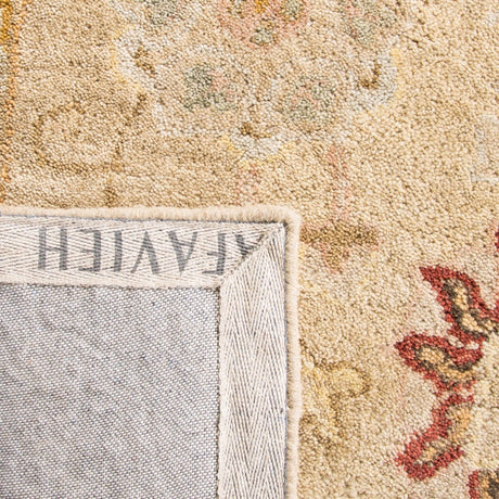 Safavieh Anatolia An559B Taupe/Beige Rug.
