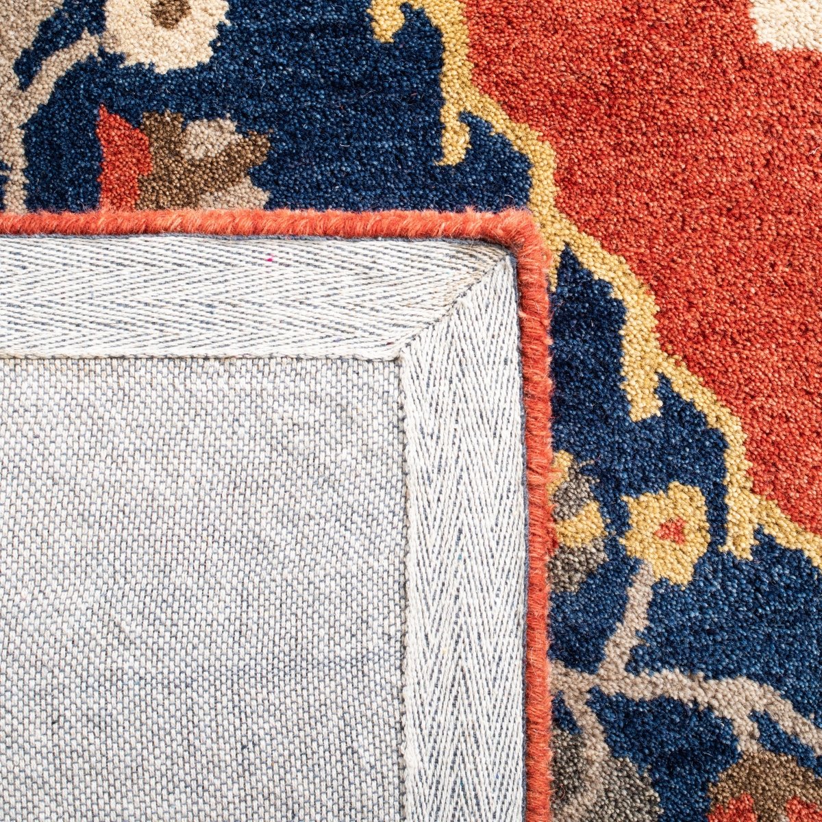 Safavieh Antiquity At510P Rust/Ivory Rugs.