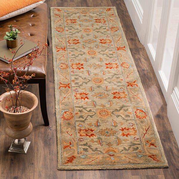 Safavieh Antiquity At63A Beige / Multi Rugs.