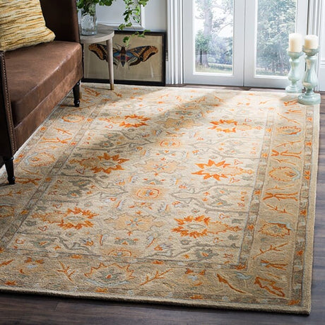 Safavieh Antiquity At63A Beige / Multi Rugs.