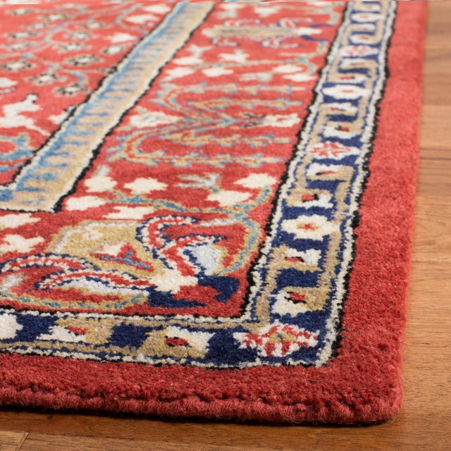 Safavieh Antiquity At64A Red/Multi Rug.