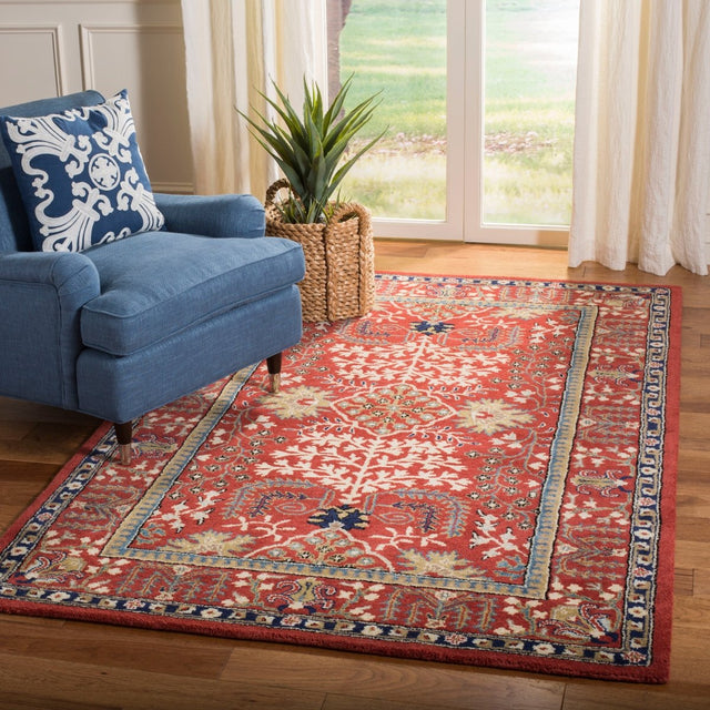 Safavieh Antiquity At64A Red/Multi Rug.