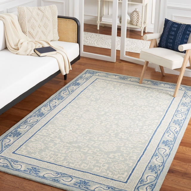 Safavieh Antiquity At860L Light Blue/Ivory Rug.