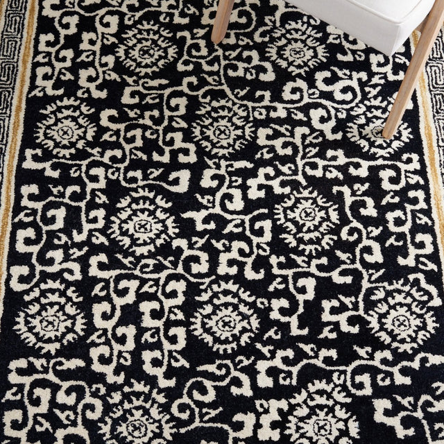 Safavieh Antiquity At860Z Black/Ivory Rug.