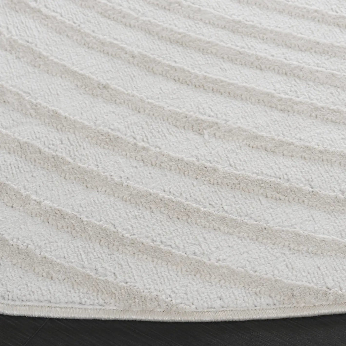 Safavieh Archway 6'-7" x 6'-7" Rug in Ivory / Ivory
