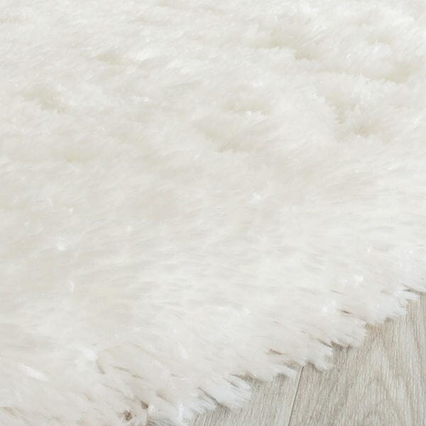 Safavieh Arctic Shag Sg270A White Rugs.