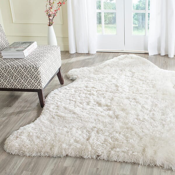 Safavieh Arctic Shag Sg270A White Rugs.