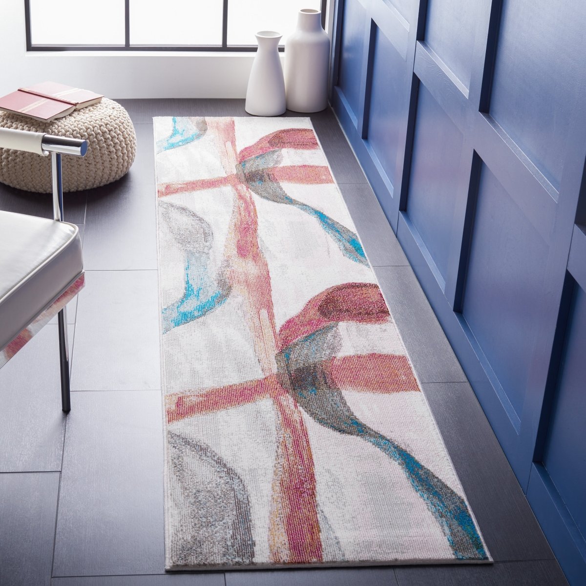 Safavieh Aria Ara109A Ivory/Plum Rugs.