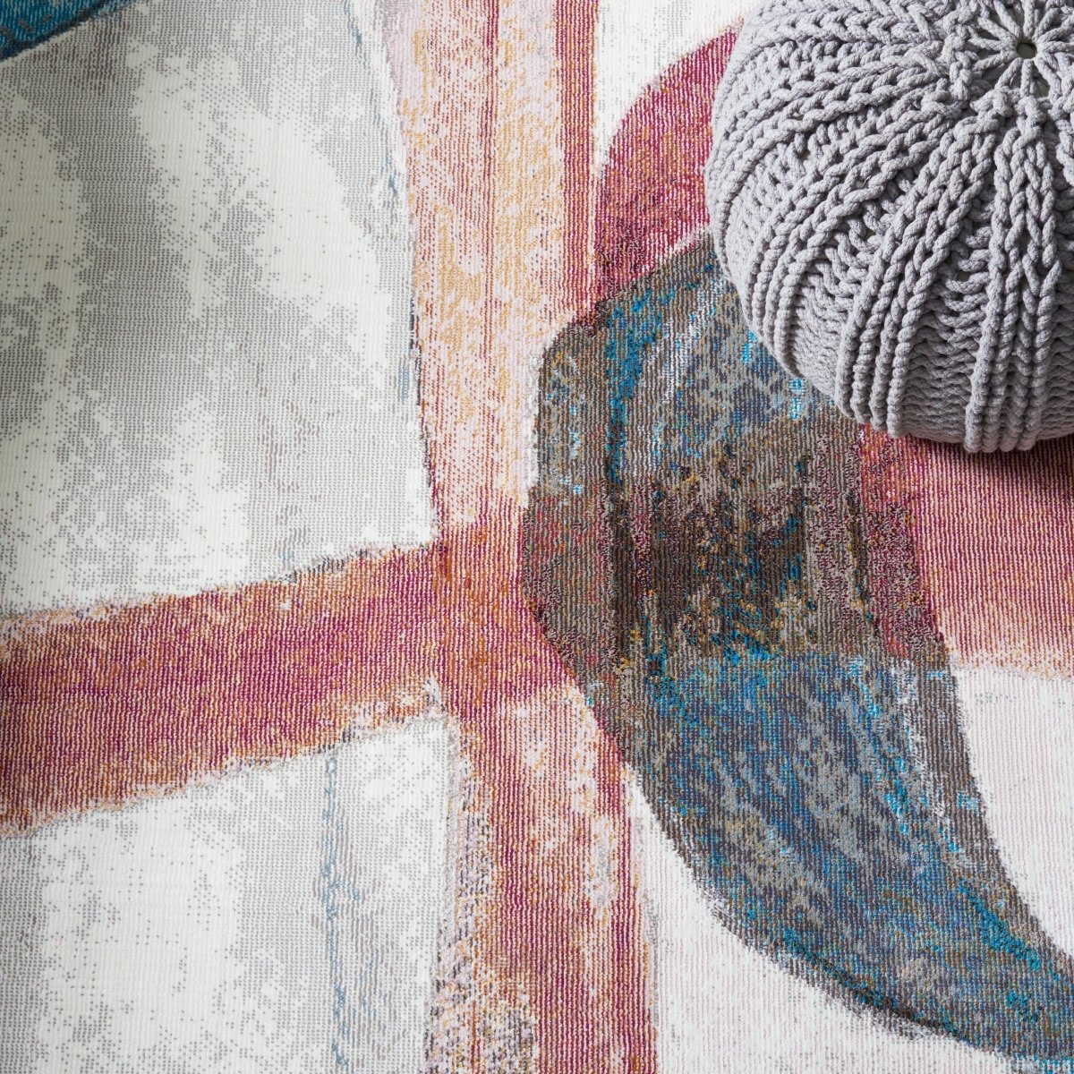 Safavieh Aria Ara109A Ivory/Plum Rugs.