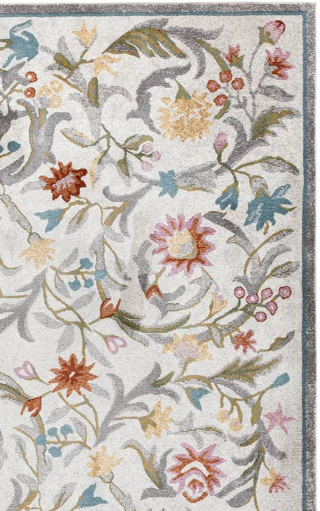 Safavieh Aria 5'-0" x 6'-7" Rug in Ivory / Grey