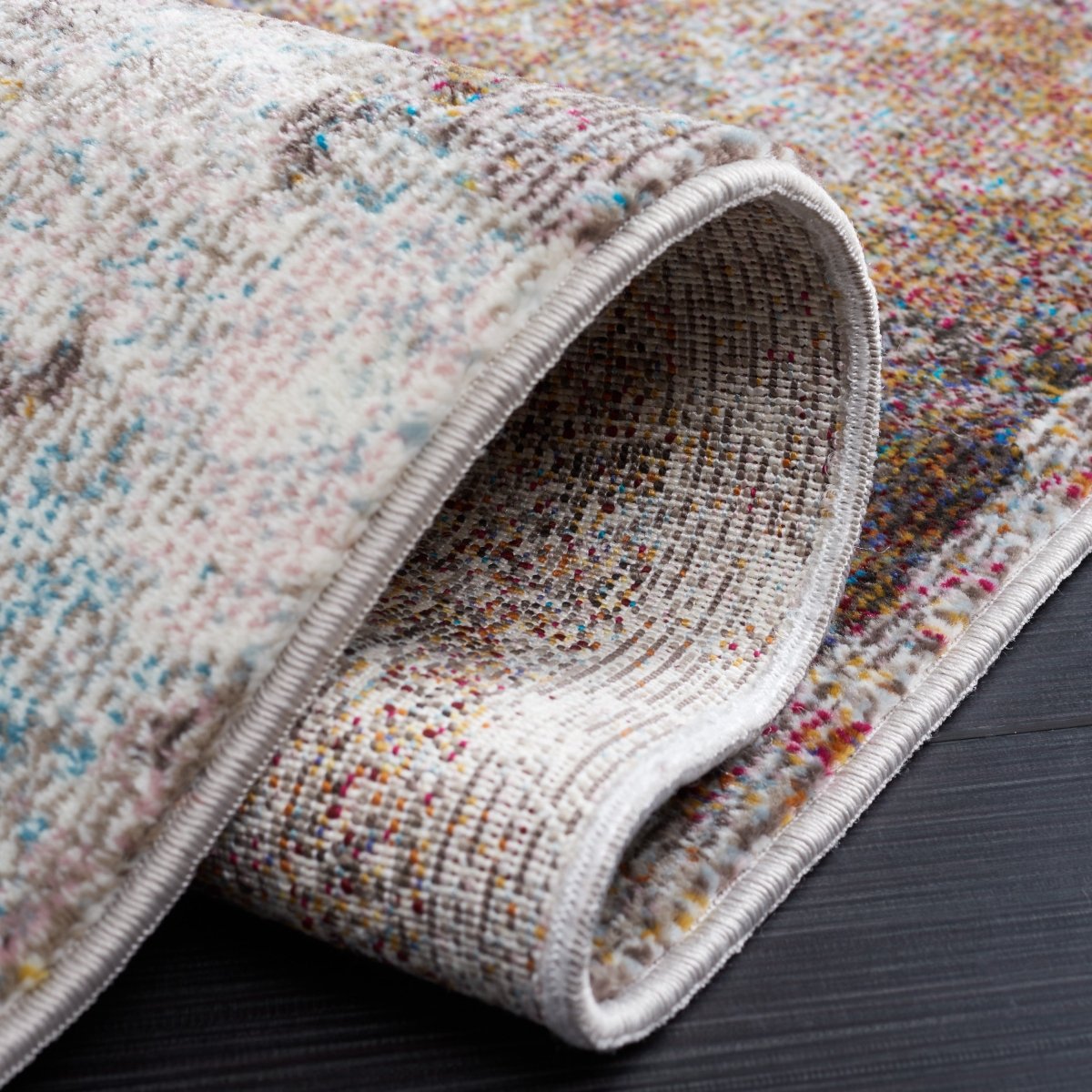Safavieh Aria Ara180Q Ivory/Red Rugs.