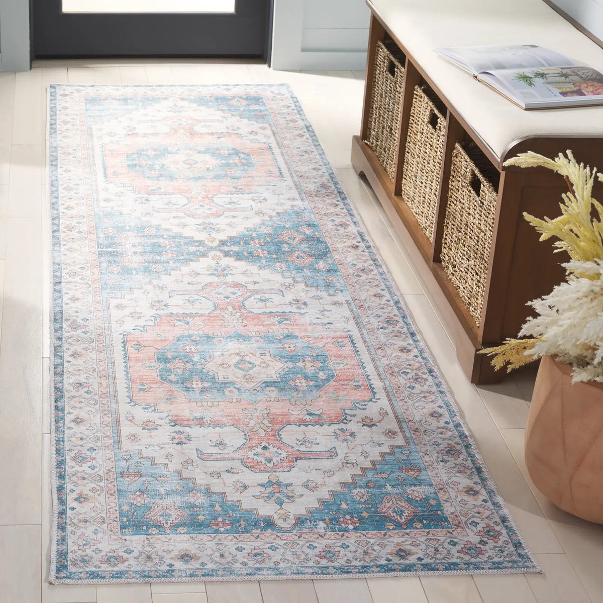 Safavieh Arizona 2'-6" x 8'-0" Rug in Beige / Light Blue