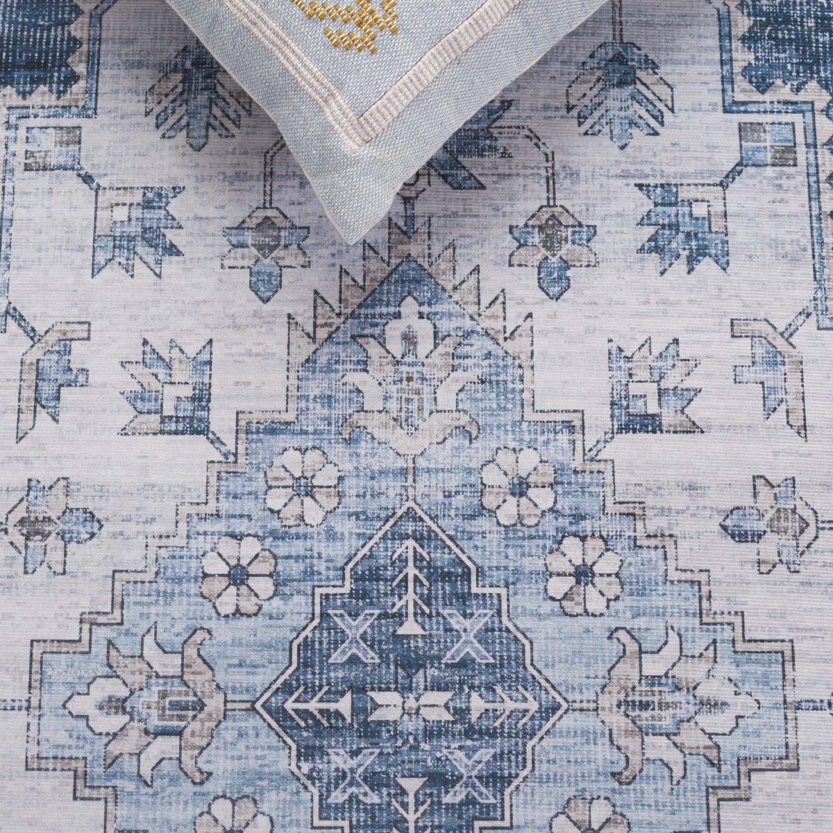Safavieh Arizona Arz236F Grey/Blue Rug.